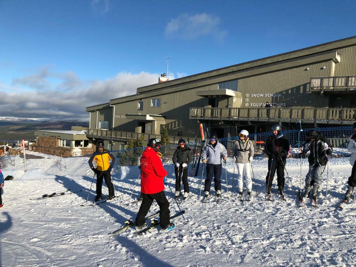 Ventoux Villa Aviemore Exterior photo